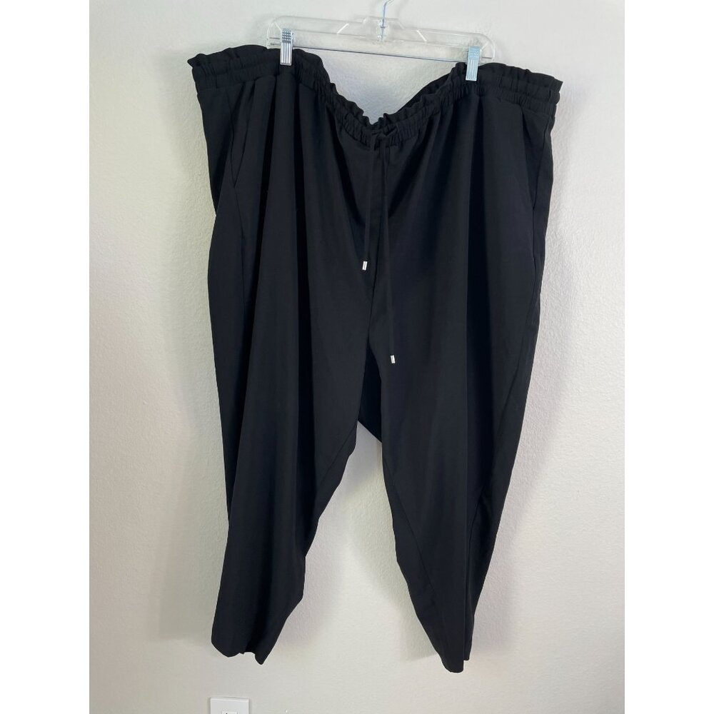NEW Torrid Plus 6X Black Cropped Tapered Leg‎ Pants Pull On Drawstring Waist